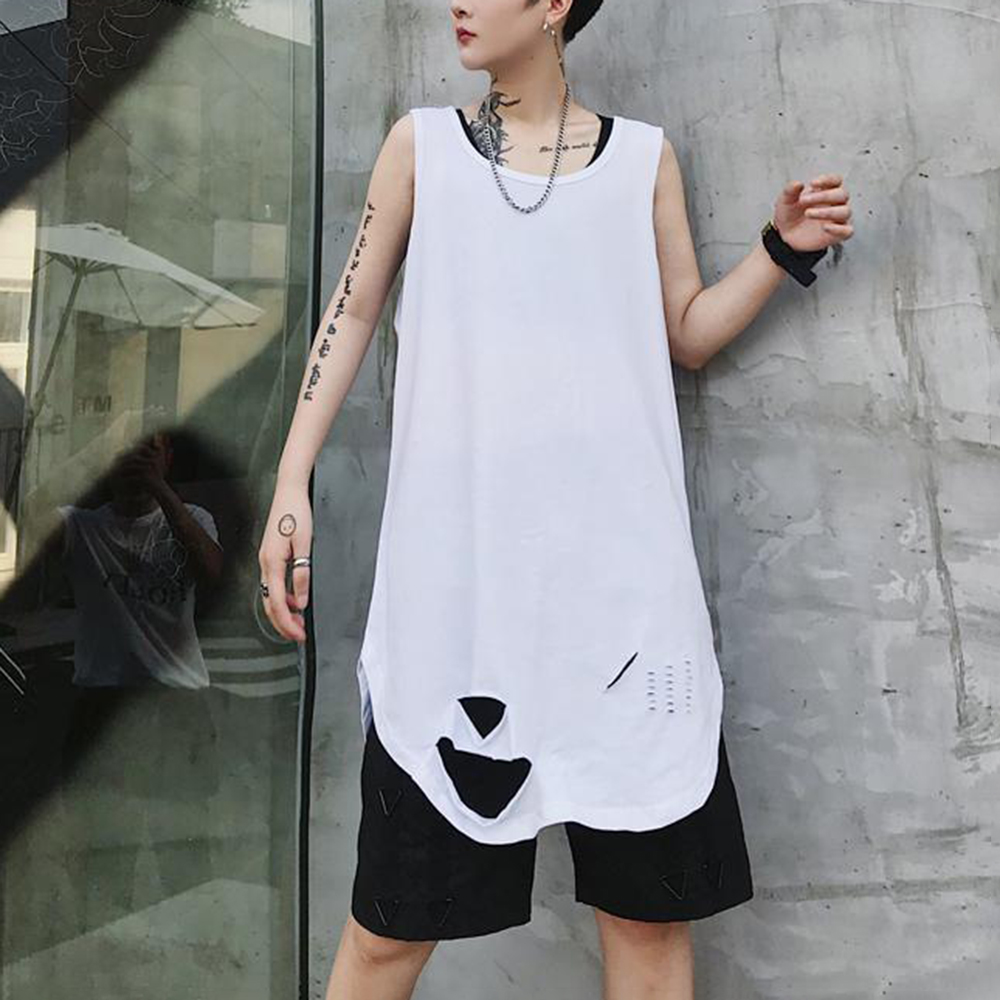 Erkek Koyu Renkli Yırtık Nefes - Summer Clothing Trends For Men 2026 incelemesi ve fiyatı